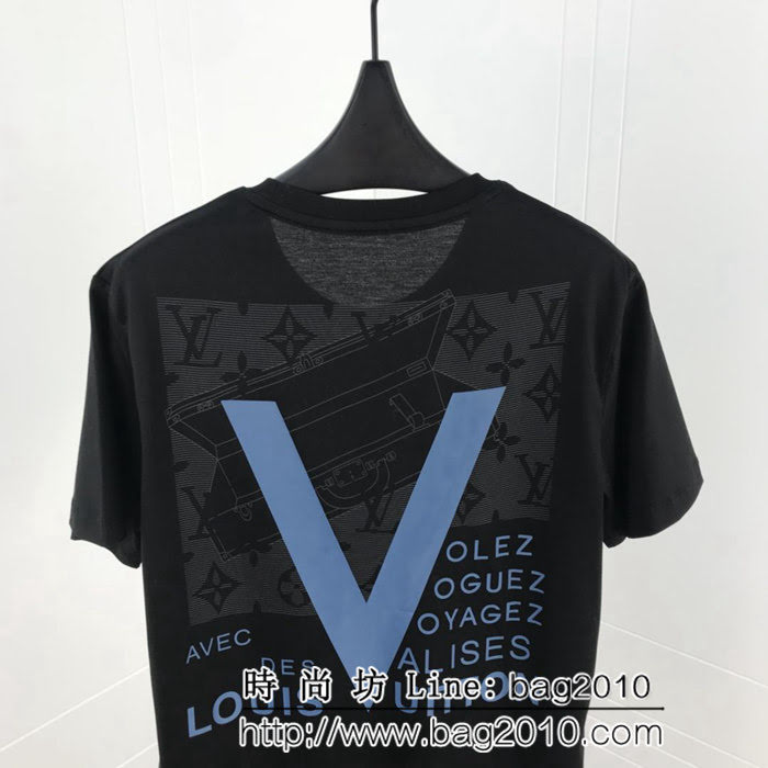 LV路易威登 19ss最新款 前後字母印花 黑色短袖 高版本情侶款 男女同款 ydi2384